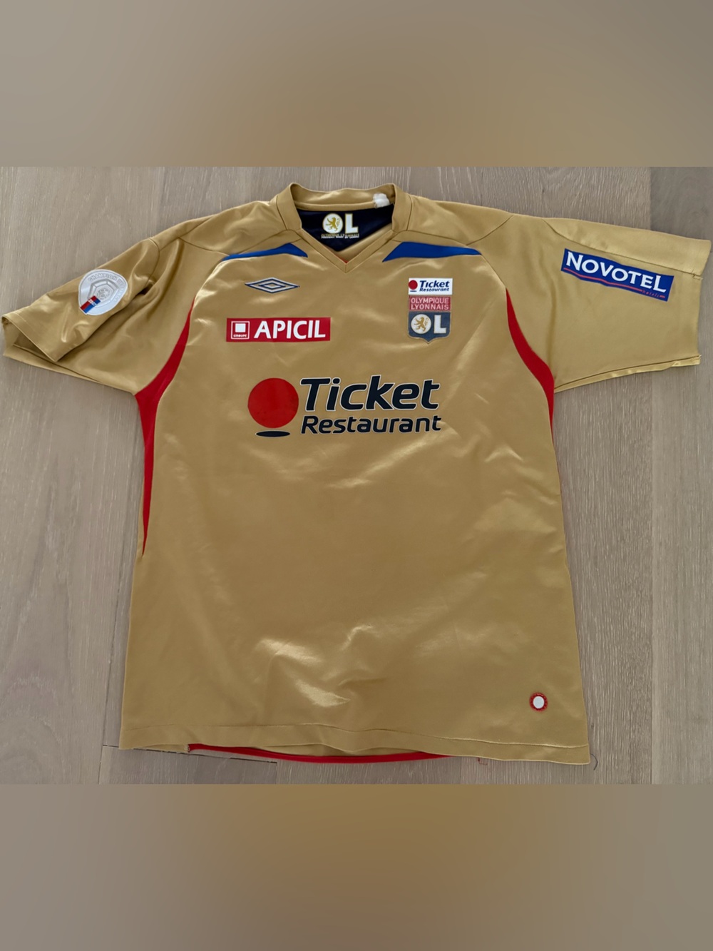 Olympique Lyonnais Umbro 2007 gold jersey